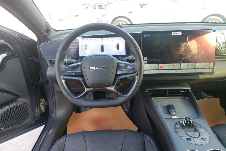 Used BYD Seal 2025 Revised Version 650 Intelligent Driving Edition Steering Wheel
