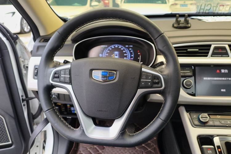 Used Geely Auto Emgrand X7 Sport 2018 1.8TD Automatic Two-Wheel Drive Smart Connect 4G Internet Edition
