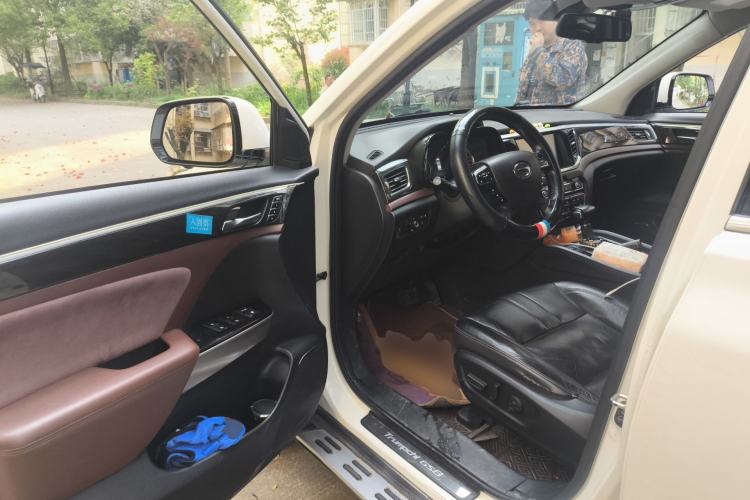 Used GAC Trumpchi GS8 2017 320T Two-Wheel Drive Luxury Smart Connectivity Version (7 Seats) Driver Seat