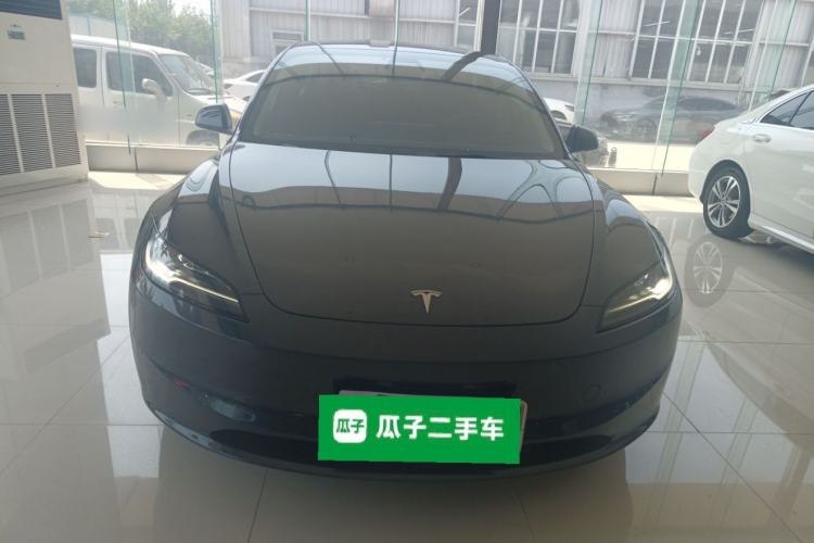 Used Tesla Model 3 2023 Rear-Wheel-Drive Version
