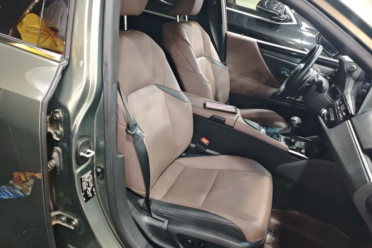 Used Lexus ES 2021 200 Excellence Edition