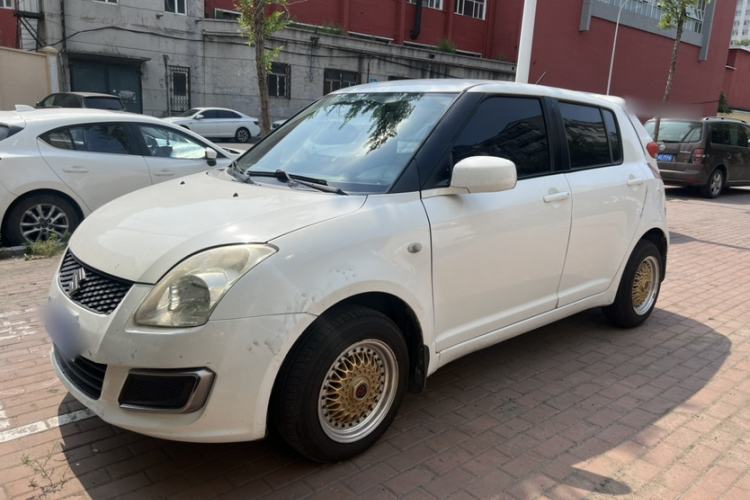 Used Suzuki Swift 2013 1.3L Manual Value Edition