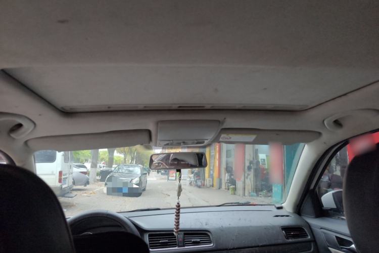 Used Volkswagen Cross Lavida 2014 1.4TSI DSG Headliner