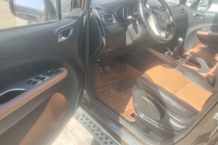 Used FORTHING Joyear X5 2015 1.6L Manual Luxury Model
