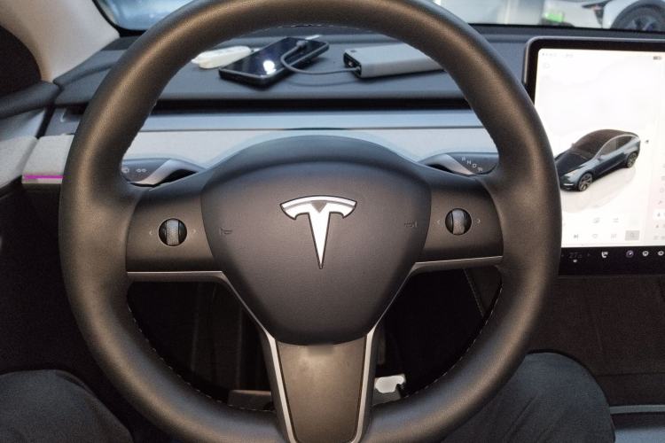 Used Tesla Model Y 2024 Rear-Wheel-Drive Version