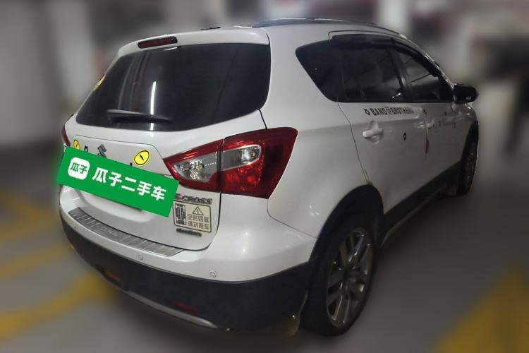 Used Suzuki S-Cross 2014 1.6L CVT Four-Wheel Drive Luxury Version
