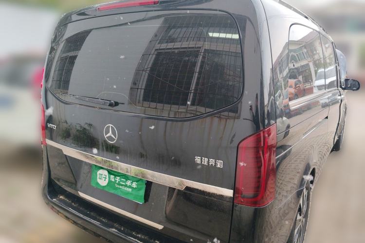 Used Mercedes-Benz Vito 2023 2.0T Elite Version 7 Seats Rear