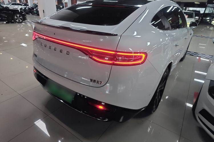 Used Hima Luxeed R7 2024 All-Electric 736 km Ultra
