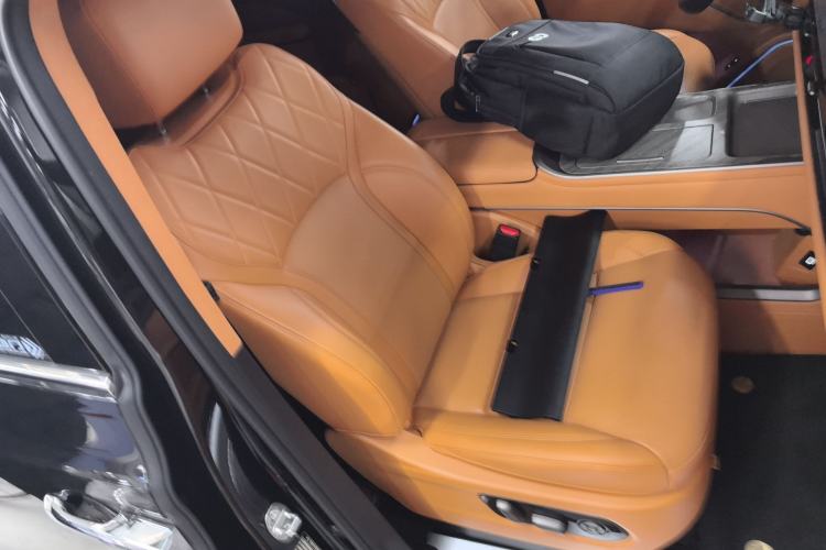 Used Wey Gaoshan 2025 Four-Wheel Drive Alpine 8