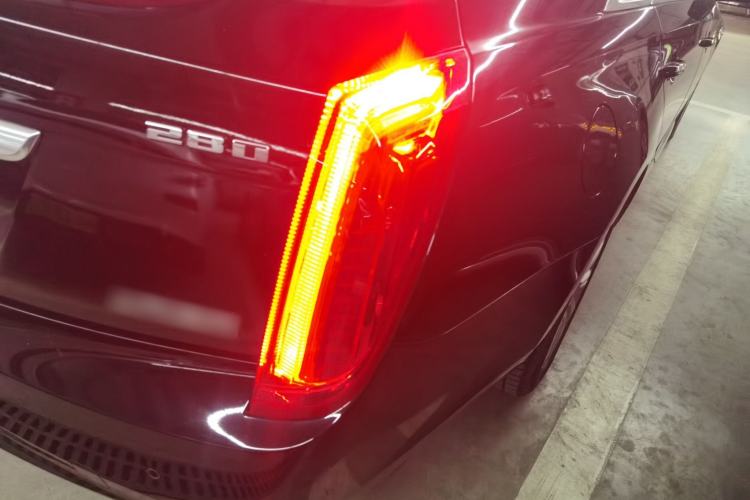 Used Cadillac XTS 2017 28T Elite Model Right Rear Taillight