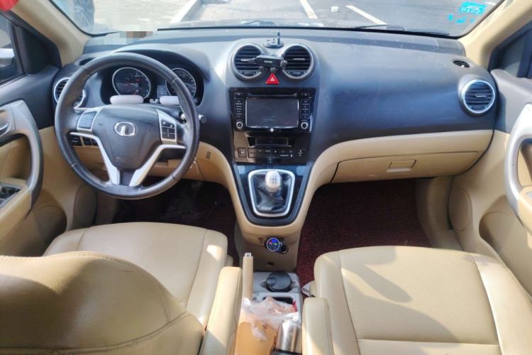 Used Haval H6 2011 2.0L Manual Two-Wheel Drive Elite Version