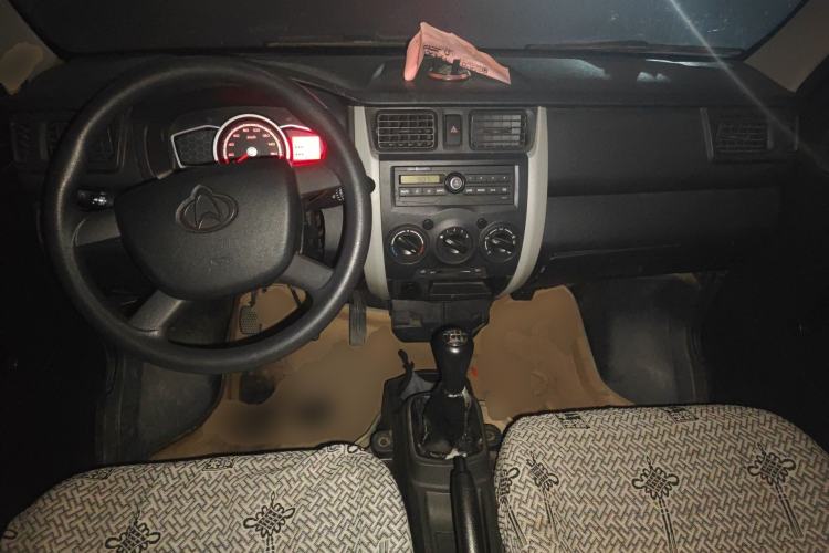 Used CHANGAN KAICHENG Star 3 2015 1.0L Base Version with Air Conditioning C10 Center Console
