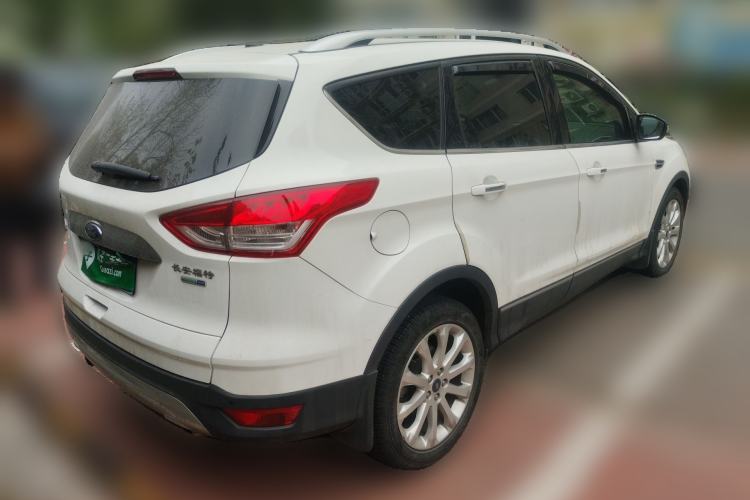 Used Ford Kuga 2015 2.0L GTDi Four-Wheel Drive Prestige Model Rear Right 45 Deg