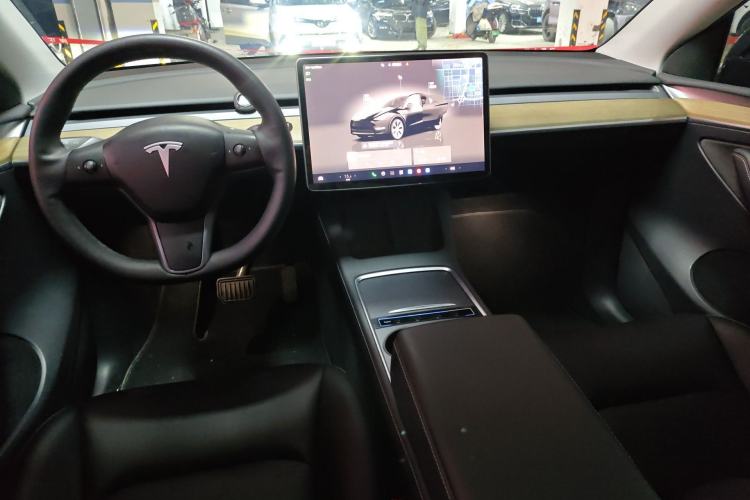 Used Tesla Model Y 2022 Revised Version Rear-Wheel Drive Center Console