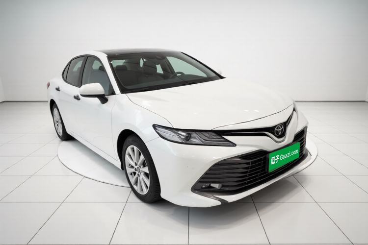 Used Toyota Camry 2018 2.0G Luxury Edition Exterior 2