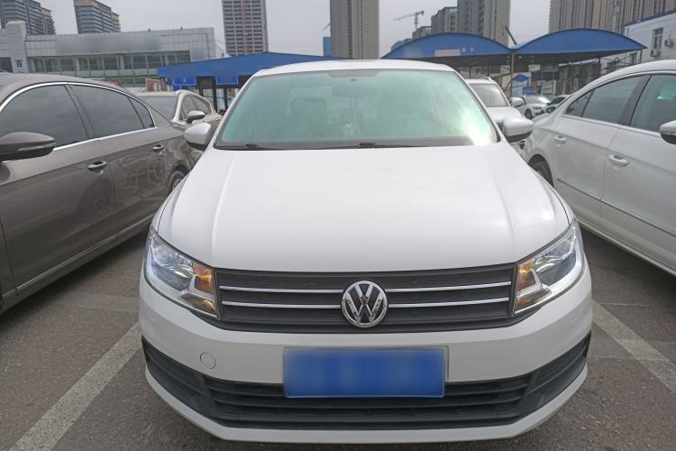 Used Volkswagen Santana 2016 1.6L Manual Fashion Edition Front