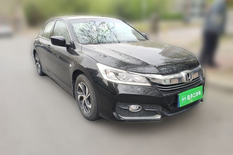 Used Honda Accord 2016 2.0L Comfort Edition
