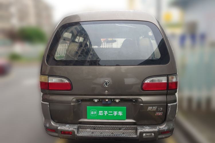 Used FORTHING Lingzhi 2013 V3 1.5L 7-Seater Standard Model II
