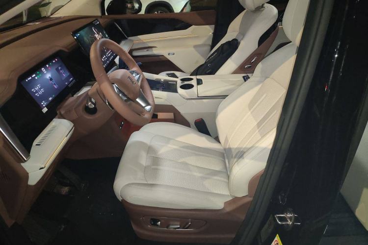 Used BYD Xia 2025 DM-i 1.5T 180km Beyond Edition
