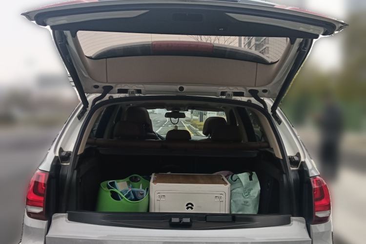 Used BMW X5 2015 xDrive28i
