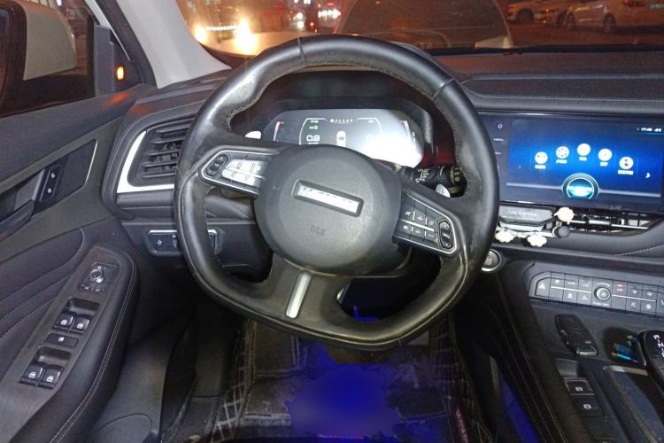 Used Haval F7 2019 2.0T Two-Wheel Drive i-Van China V standard
