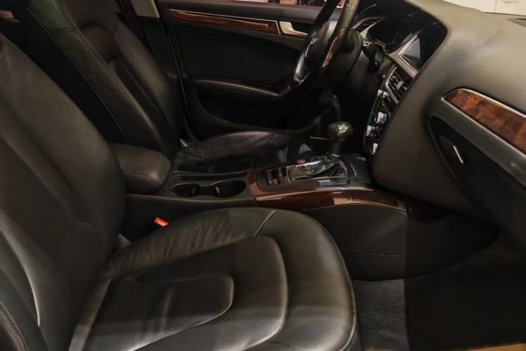 Used Audi A4L 2016 35 TFSI Collection Edition S line Comfort Model
