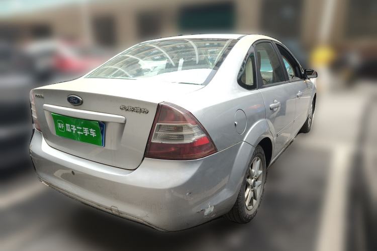 Used Ford Focus 2011 Sedan 1.8L Manual Comfort Model