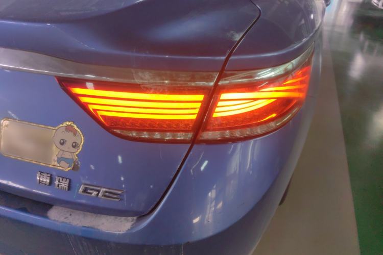 Used Geely Auto Emgrand GT New Energy 2018 1.5T PHEV Yao Ling Edition Right Rear Taillight