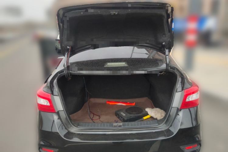 Used Nissan Sylphy 2016 1.6XE CVT Comfort Edition Trunk