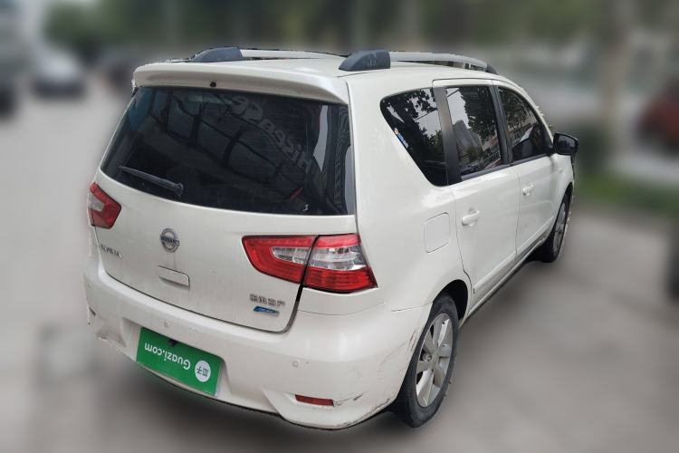 Used Nissan Livina 2013 1.6XL Manual Luxury Edition
