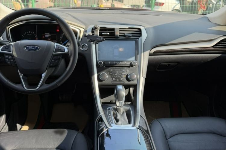 Used Ford Mondeo 2013 2.0L GTDi 200 Fashion Edition