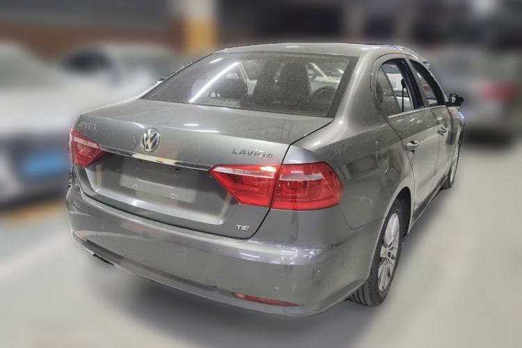 Used Volkswagen Lavida 2013 1.4TSI DSG Comfort Edition Rear Right 45 Deg