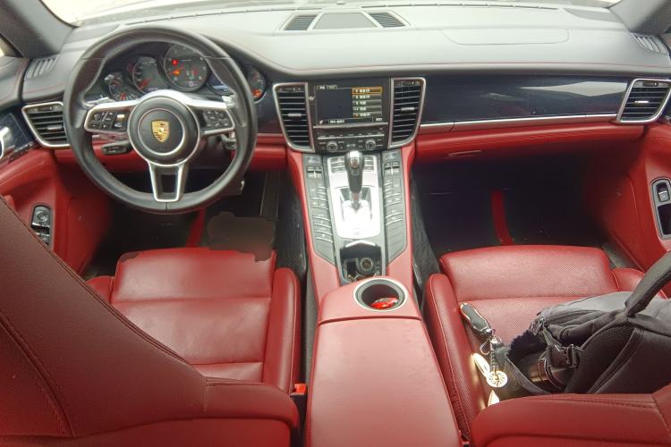Used Porsche Panamera 2016 Panamera Edition 3.0T Center Console