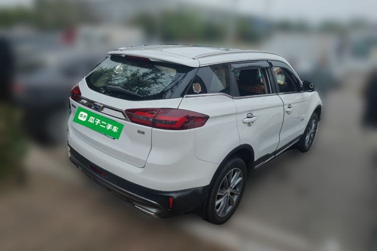 Used Geely Auto Emgrand X7 Sport 2020 1.8TD DCT Two-Wheel Drive Smart Connect 4G-Enabled Version
