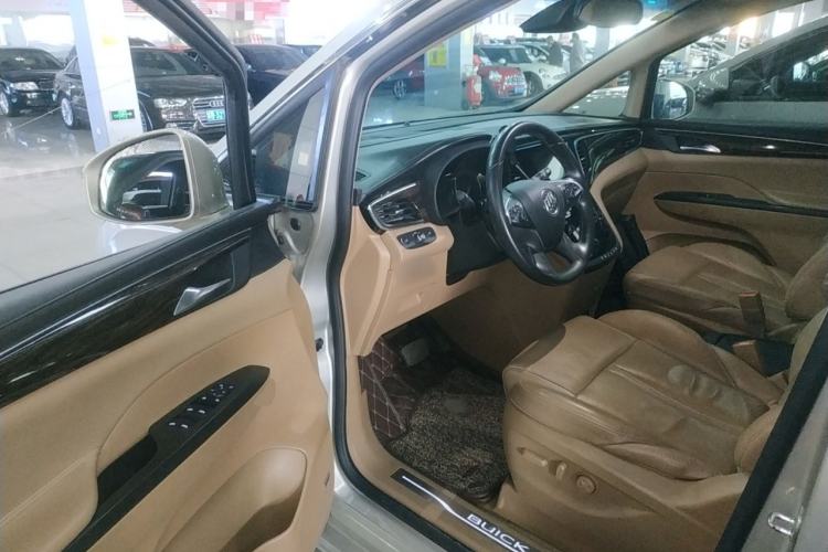 Used Buick GL8 2017 ES 28T Flagship Model China V Standard Driver Seat