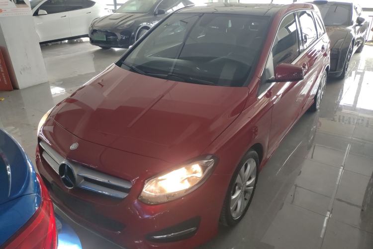 Used Mercedes-Benz B-Class 2015 B 200 Sport Edition Front