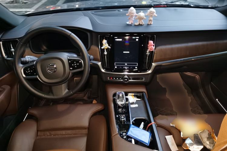 Used Volvo S90 2024 B5 Zhiyuan Luxury Edition