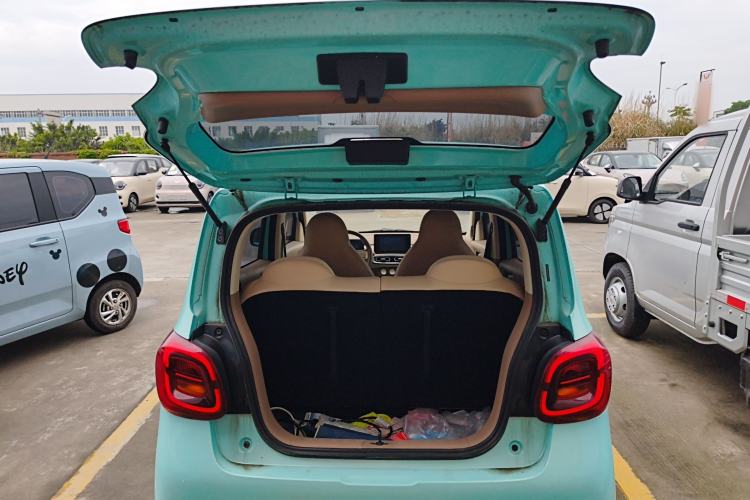 Used Wuling Hongguang MINIEV 2025 Four-Door Version Premium Edition Trunk