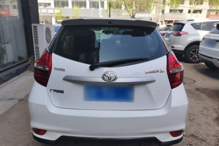 Used Toyota YARiS L Zhi Xuan 2016 Revised Version 1.5G CVT with Dynamic Sunroof