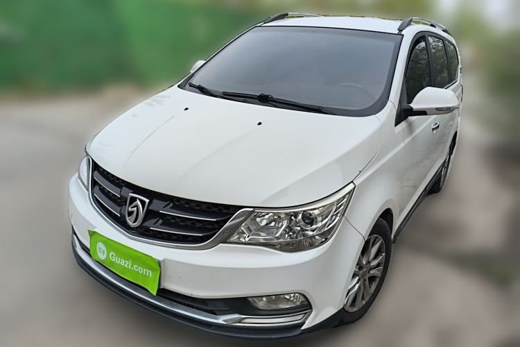 Used Baojun 730 2016 1.5T Manual Comfort Version 7 Seats