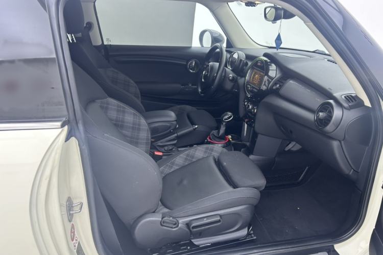 Used MINI 2016 1.5T COOPER
