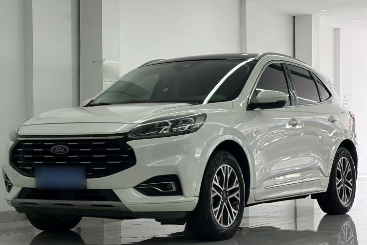 Used Ford Escape 2020 EcoBoost 245 Four-Wheel Drive Luxury Edition