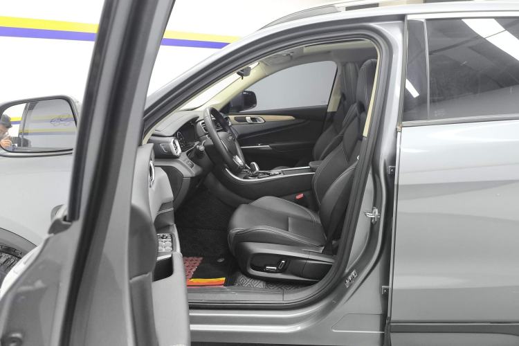 Used Lynk & Co 01 2020 2.0T Two-Wheel Drive Pure Pro Version China VI Standard