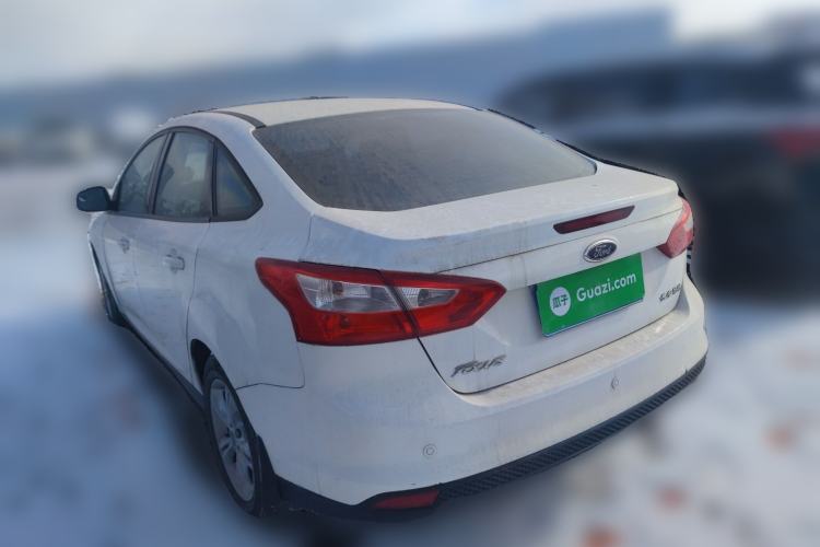 Used Ford Focus 2012 Sedan 1.6L Automatic Fashion Edition