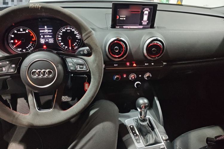 Used Audi A3 2019 Sportback 35 TFSI Fashion Edition China VI Emission Standard
