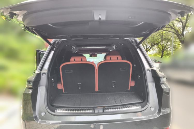 Used Li Auto L9 2022 Max model