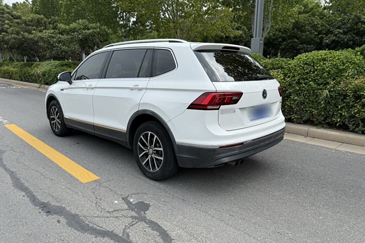 Used Volkswagen Tiguan L 2018 280TSI Automatic Two-Wheel Drive Comfort Edition