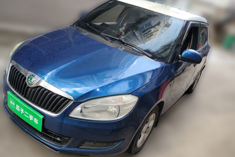 Used Skoda Fabia 2012 1.4L Automatic Crystal Edition Guazi used car, China used car export, Used car for sale, Used  cars, Cheapest cars for sale
