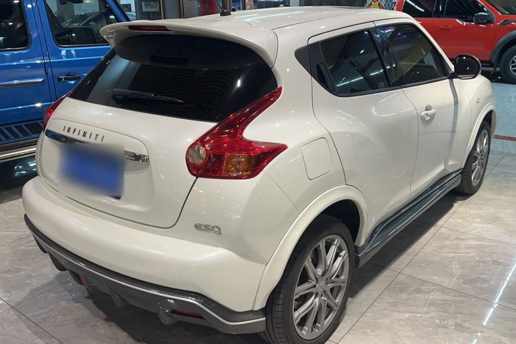 Used Infiniti ESQ 2014 1.6L Spontaneous Edition
