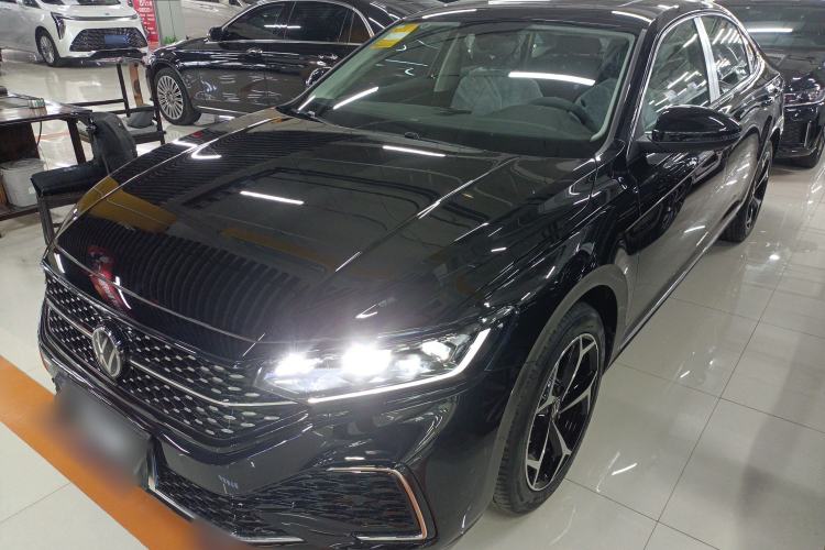 Used Volkswagen Passat 2026 Model, Outstanding 380TSI Xingkong Longteng Edition